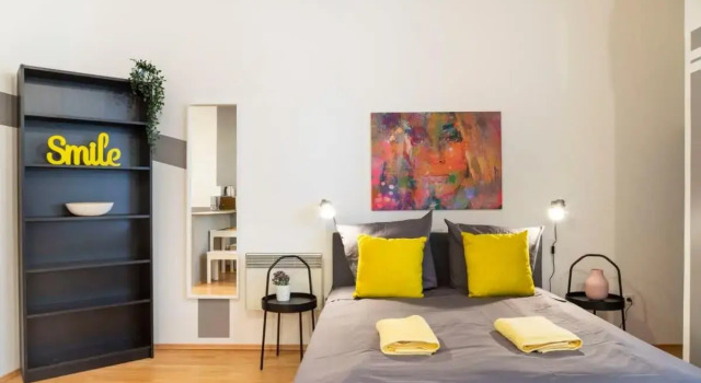 Cozy 2 room apartment next to Hermannstraße, Varaa Huoneisto Berliini Saksa, lähellä Leinestrasse