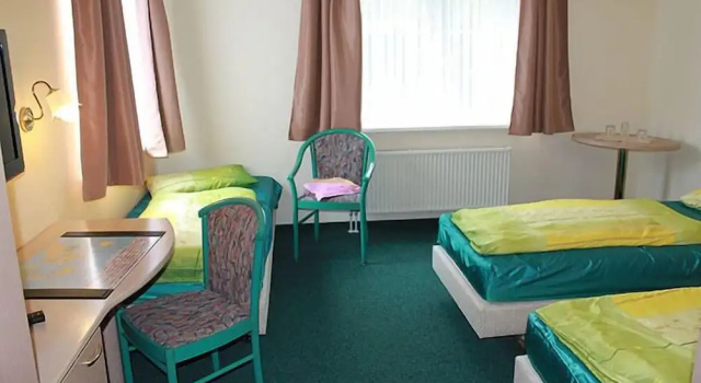 Трёхместный номер Standard Gasthaus & Hotel Grünhof