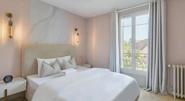 Номер Deluxe RESIDENCE WAVES Paris Orly Aéroport