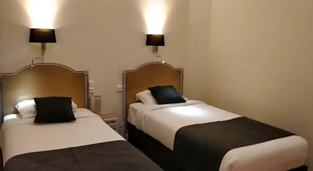 Двухместный номер Comfort Hotel Bleu de Mer