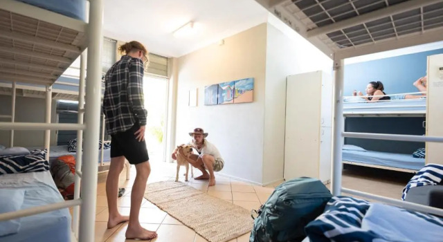 Кровать в общем номере Rockhampton Backpackers
