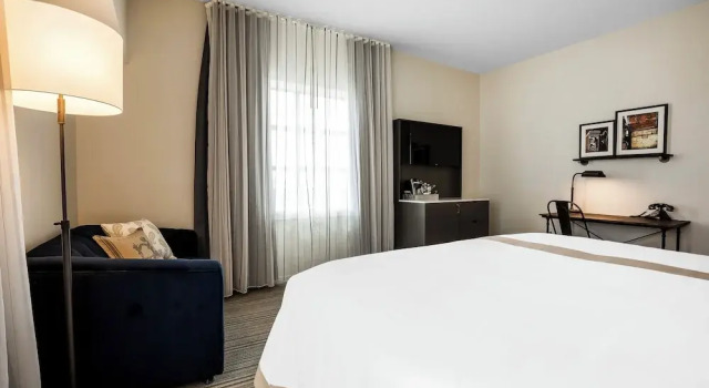 Двухместный номер Executive enVision Hotel Boston-Everett