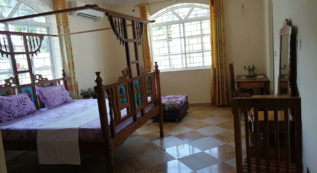 Salhiya Lodge - Hostel, Buchen Sie Hostel Hostels in Pvani region, Hostel