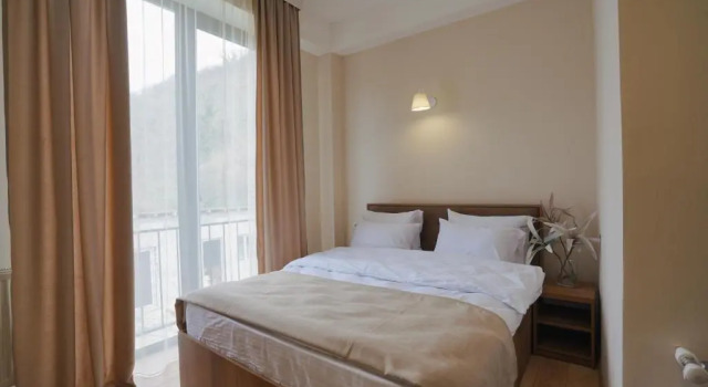 Двухместный номер Standard с видом на горы Отель Tilia Kvareli Resort