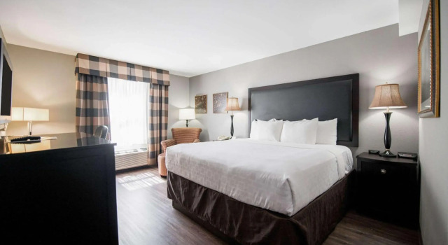 Clarion Hotel & Conference Center Leesburg, Reserva ahora Hotel Leesburg Virginia