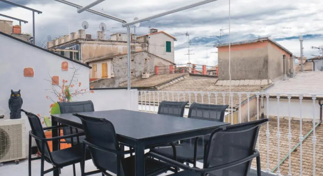 Апартаменты 038 - Attico LUSSUOSO terrazza CENTRO Citta' 500m MARE, parcheggio gratis vicino