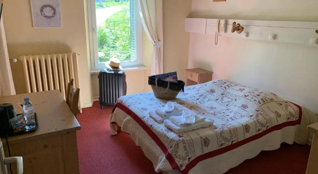 Двухместный номер Standard Hotel Le Dauphin