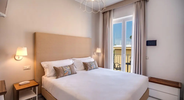 Двухместный номер Classic c 1 комнатой с балконом Hotel Florida