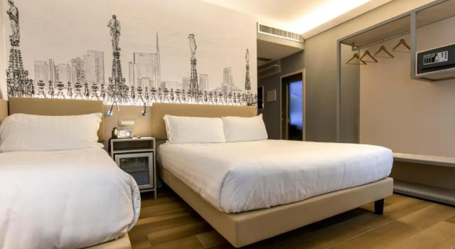 Трёхместный номер 43 Station Hotel