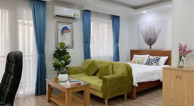 Студия Deluxe с балконом Atlas Hotel & Apartments