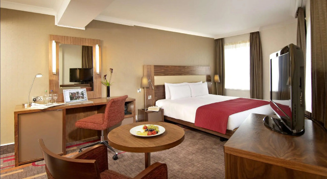 Двухместный номер Deluxe Hilton London Olympia
