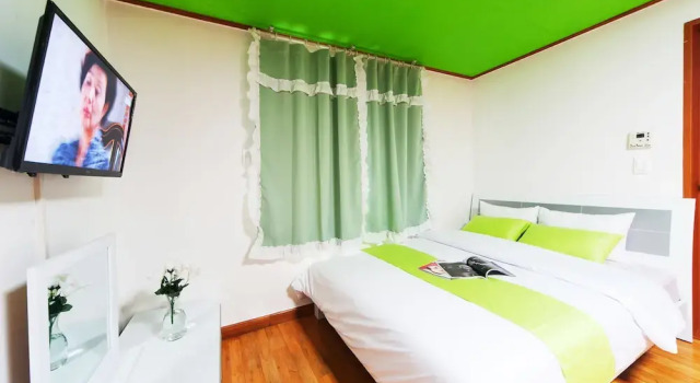 Nakwon Beach House