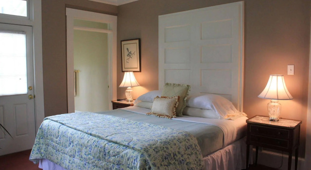 Prairie Guest House, Book Pension Fishers Indiana