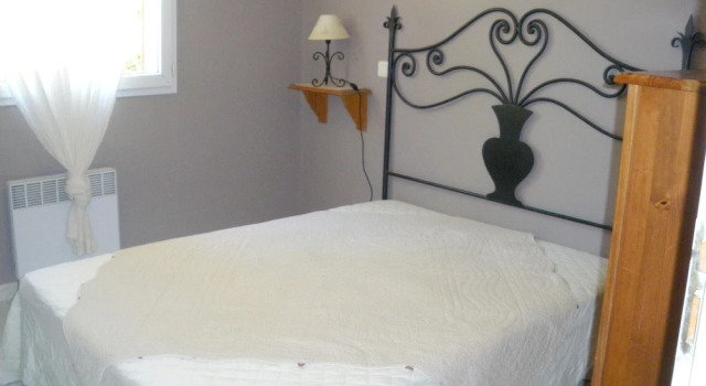 Villa With one Bedroom in Maussane-les-alpilles, With Pool Access, Fur