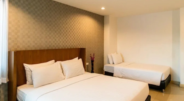 Трёхместный номер Superior с балконом Jira Boutique Residence
