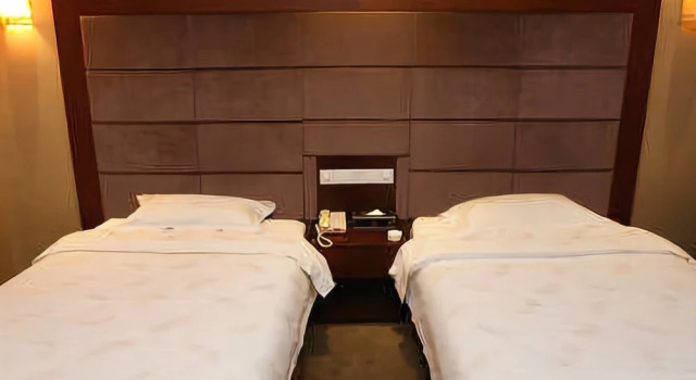 Longjinjia Hotel