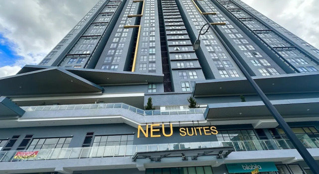 Neu Suites by Moonlight