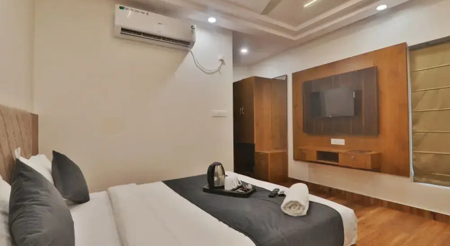 Номер Superior Hotel Royal Suites