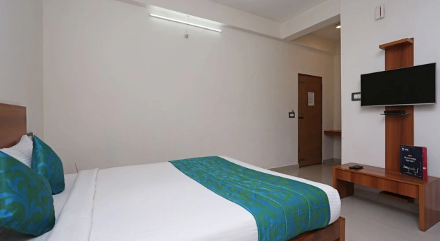 OYO 9421 Atithi Comforts, Rezervovat Hotel Kushalnagar 