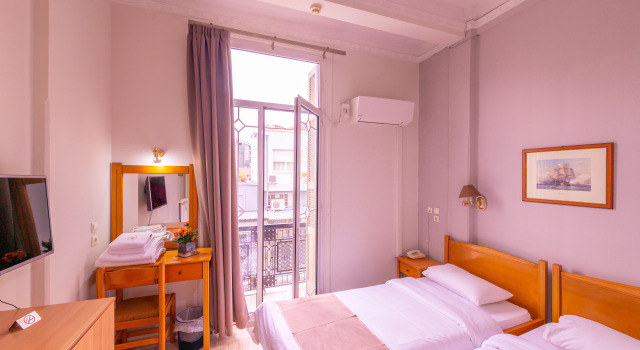 Metropolis Hotel, Book Hotel Hotels in Serres with Parking, Parking