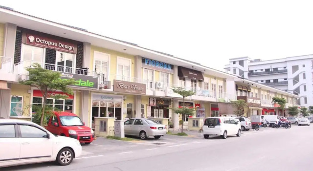 Sky Holiday Home - City View, Rezervasyon Otel Bayan Lepas Penang