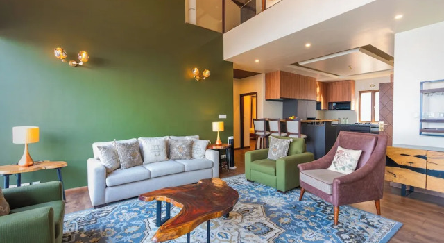 Номер Executive The Manor Luxury Apartments