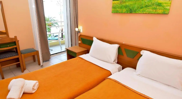 Двухместный номер Standard с видом на море Costa Hotel