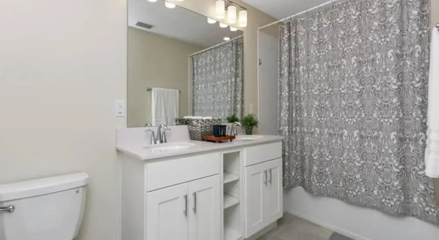 Апартаменты Family Place With Gorgeous View 4 Miles to Disney