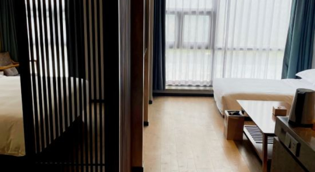 Люкс MEHOOD LESTIE Hotel (Weiyang road Qing Shao Nian Zhong Xin Station)