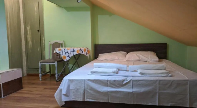 Апартаменты Midtown Place Apartment Loft таванска стая с баня DORIS 2