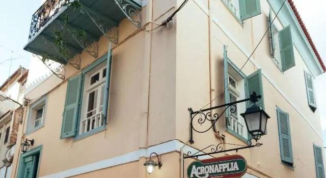 Acronafplia Pension B&D