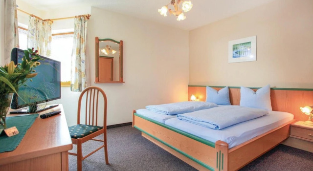 Awesome Apartment in Kirchberg With Wifi