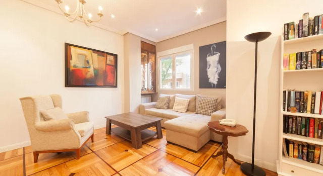 Classical Flat in Barrio Salamanca  by Allô Housing