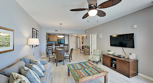 Relax At The Palms. 3rd Floor Pool View 2 Bedroom Condo, Varaa Huoneisto Destin Emerald Coast