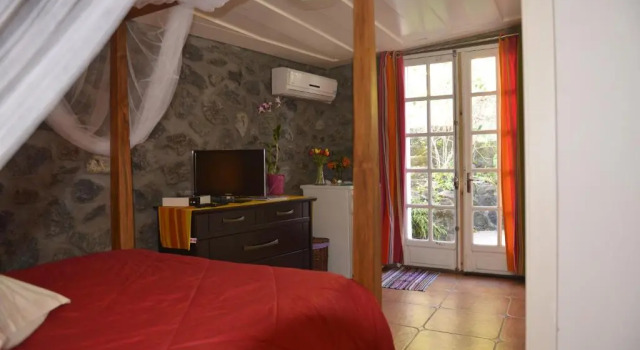 Villa Hélèna B&B