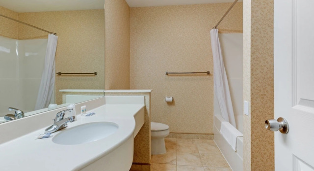 Двухместный номер Luxury с балконом Driftaway Hotel and Pool