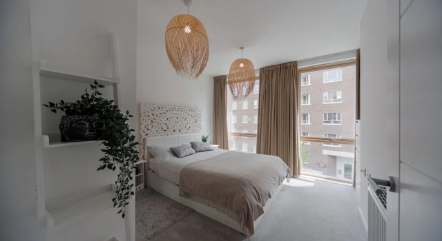 Barking Bright Apartment With 2 Bedrooms