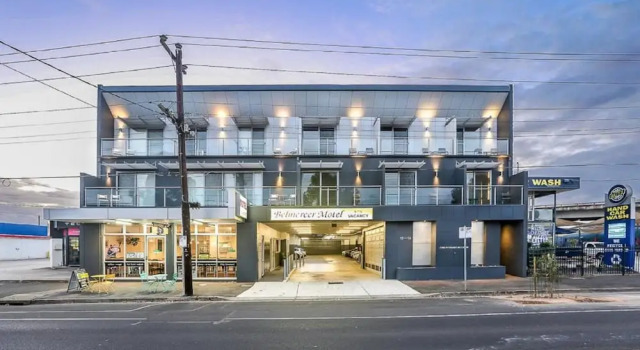 Двухместный номер Standard с балконом и с видом на залив Belmercer Motel