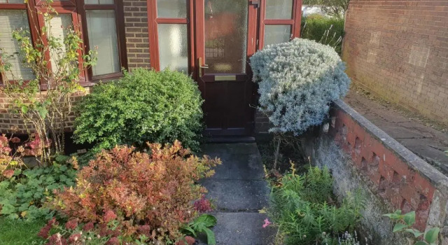 Коттедж Elegant house 10 minutes walk to wembley stadium