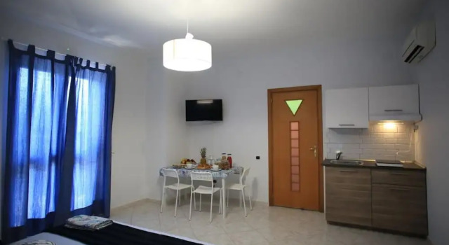 Villarosa pompei studios, Buchen Sie Villa Cottages in Pompei, Cottage
