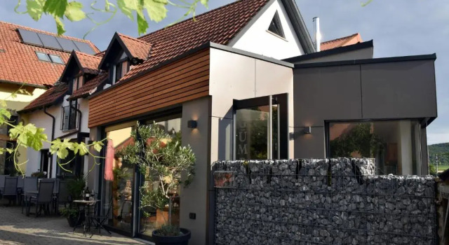 Апартаменты Winzerhof & Weincafe Gümpelein