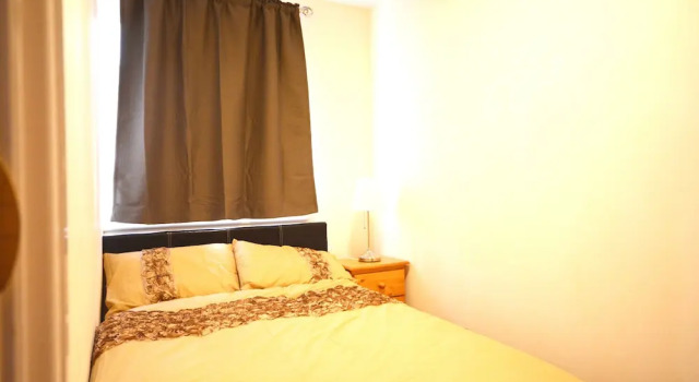 Коттедж Luxury с 6 комнатами London Luxury 7 Bedroom Holiday Let