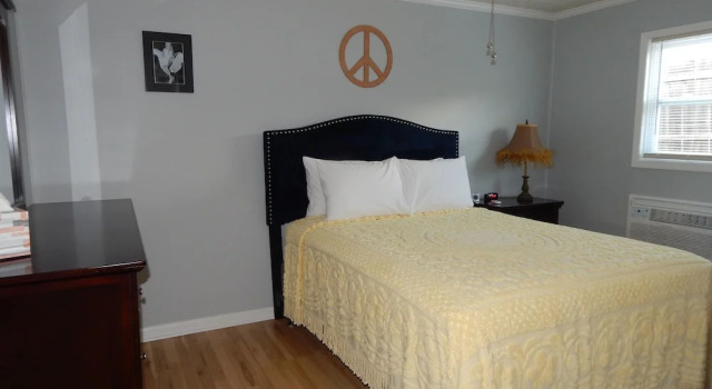 Двухместный люкс с 2 комнатами с видом на улицу Sunset Motel