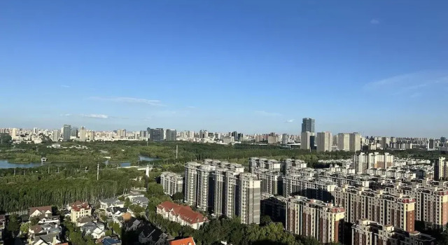 Трёхместный номер Standard с видом на горы Holiday Inn Express Yinchuan Downtown by IHG