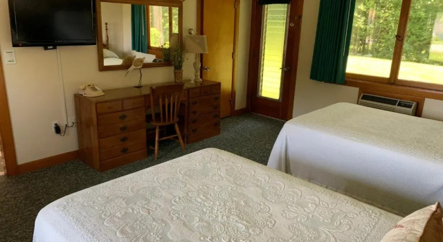 Двухместный номер Standard с видом на сад Towne Lyne Motel