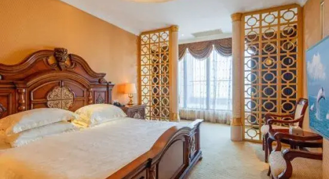 Люкс Premier White Dolphin Hotel - Qinzhou