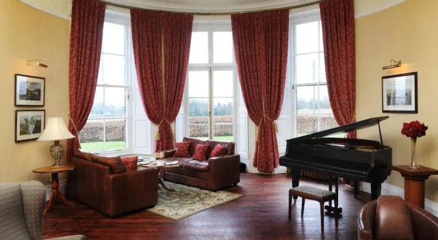 Solberge Hall Hotel, Забронировать Отель Отели Англии с завтраком, Завтраки