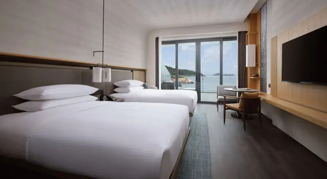 Четырёхместный номер Grand с видом на океан Zhuhai Dong'Ao Island Marriott Resort And Spa