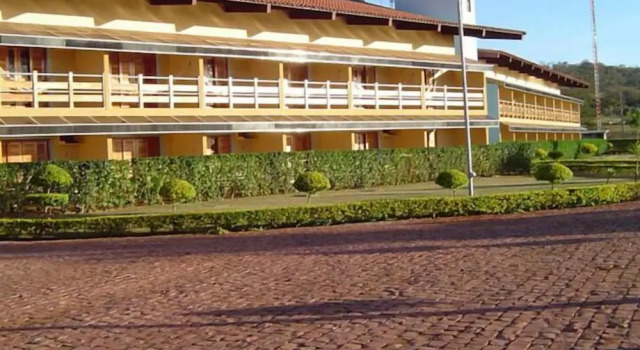 Hotel Thermas Bonsucesso, Забронировать Отель  
