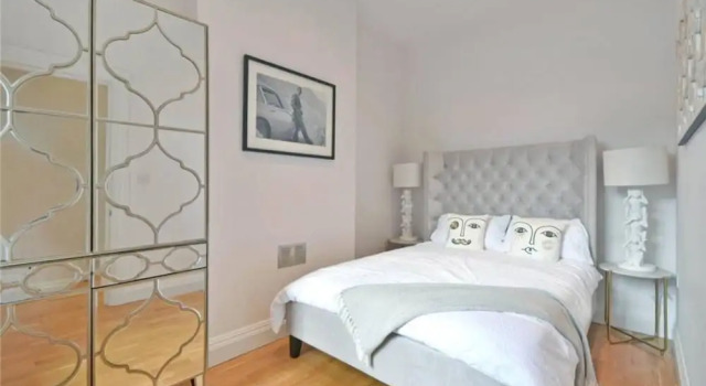 Апартаменты Luxury 3-bed Huge Garden Great Transport Links